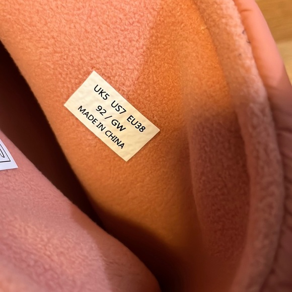 Hunter Intrepid Tall Snow Boots Size 7 NWT - Picture 15 of 16